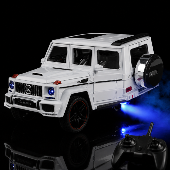 Метален автомобил Mercedes G-Class 1:24 с радиоконтрол