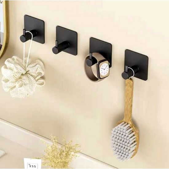 Лепящи закачалки за стена