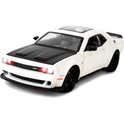 Метална кола 1:24 - Dodge Challenger