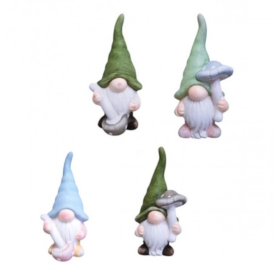 Керамична фигура джудже с гъба