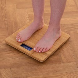 Електронен кантар за тегло с бамбукова повърхност до 180 кг