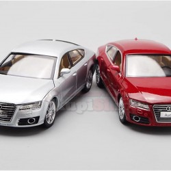 Колекционерска метална кола Audi A7, мащаб 1:24