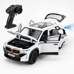 Метален автомобил BMW XM 1:24 с радиоконтрол