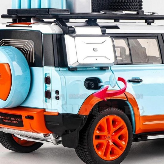 Метална кола 1:18 - Land Rover Defender