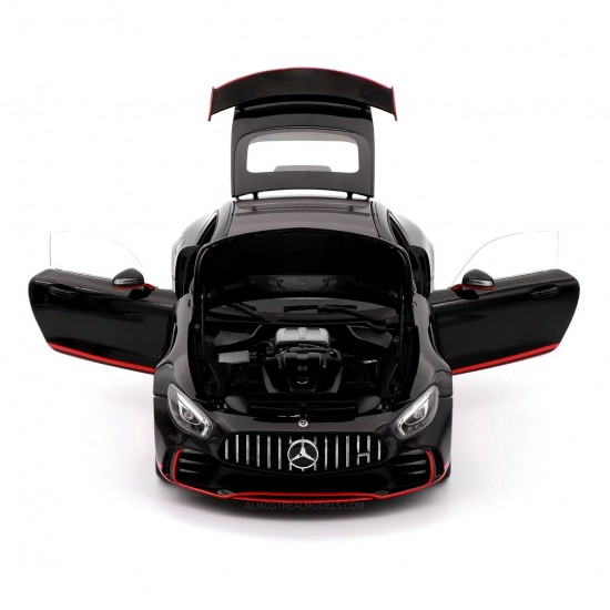 Метална количка 1/18 - Mercedes GTR