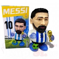 Танцуваща фигурка Меси