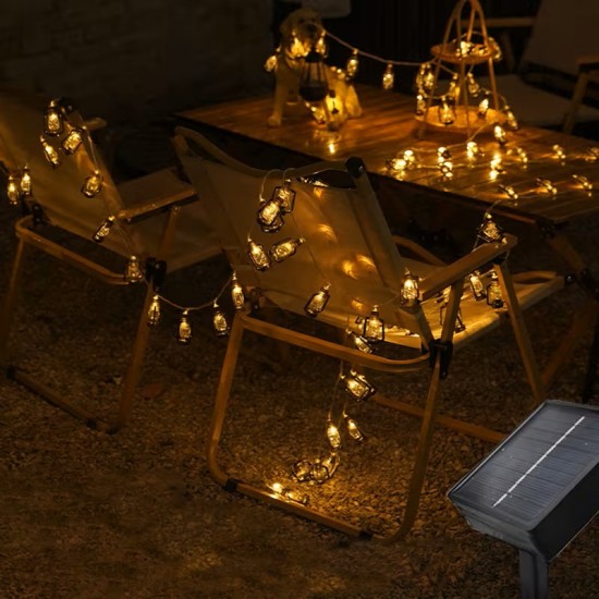 Светещ гирлянд с крушки