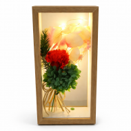 Луксозна светеща декорация с вечно живи цветя