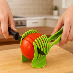 Перфектно Бързо Нарязани Зеленчуци С Поставката За Рязане TOMATO