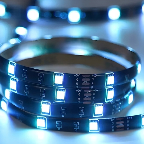 Водоустойчива RGB лента 5 м, приложение и дистанционно
