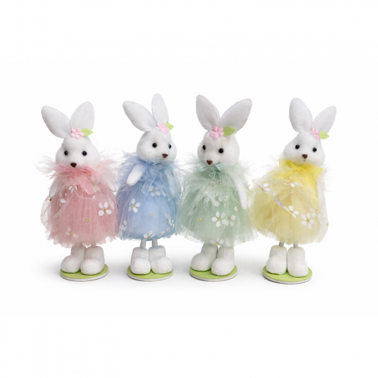 Великденски заек от естествени материали