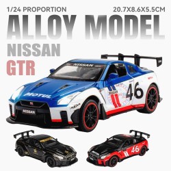 Метална кола Nissan GTR