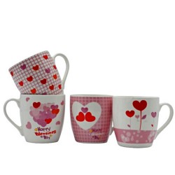 Порцеланова чаша розови сърца