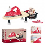 Детска ютия с дъска за гладене и кош