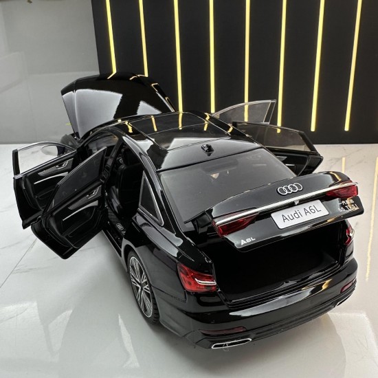 Метална кола Audi A6 (мащаб 1:18) 