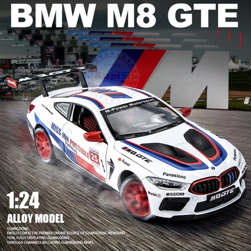 Метална кола BMW M8 GTE