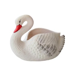 Саксия Лебед