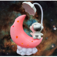 Детска лампа Луна с астронавт 