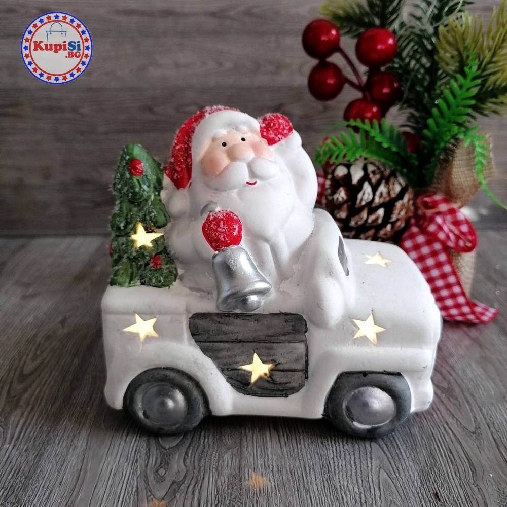 Дядо Коледа с Автомобил