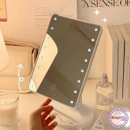 Настолно светещо огледало за гримиране