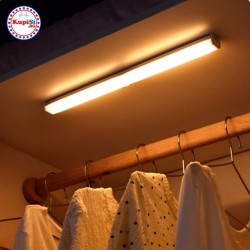 Лампа за гардероб със сензор