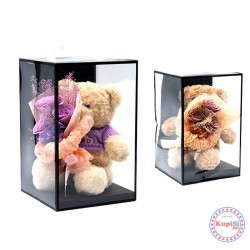 Мече с букет в кутия