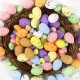 Панер с декоративни Великденски мини яйца