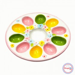 Порцелановото плато за яйца