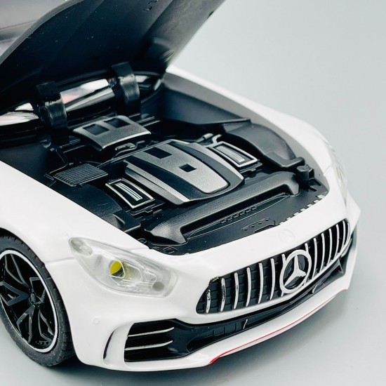 Метална кола Mercedes GTR, 1:24, 3 цвята