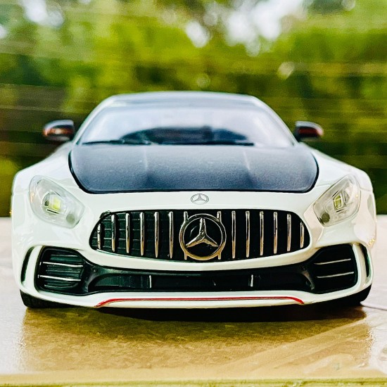 Метална кола Mercedes GTR, 1:24, 3 цвята