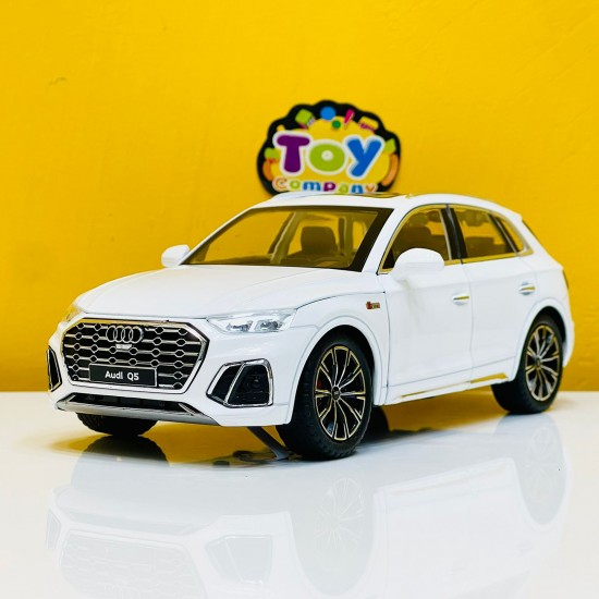 Метална кола AUDI Q5, 1:24, 4 цвята