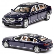 Метална кола BMW 929G, 1:24, 4 цвята