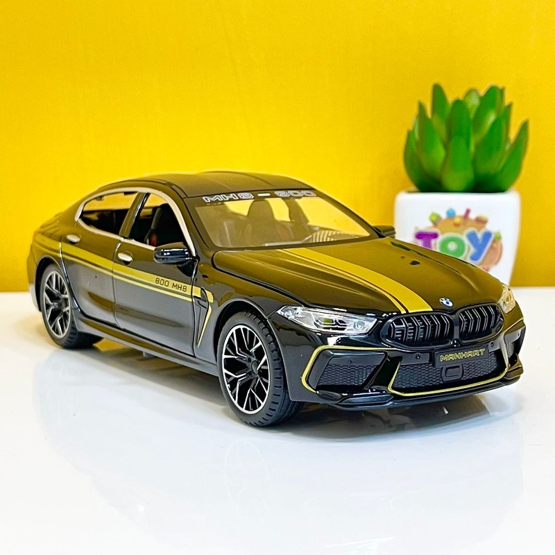 Метална кола BMW M8, 1:24, 4 цвята