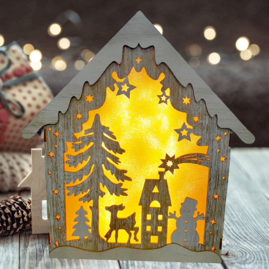 Дървена светеща Коледна уркаса , Коледна Къща