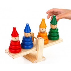 Дървена играчка, Везна с тежести за баланс