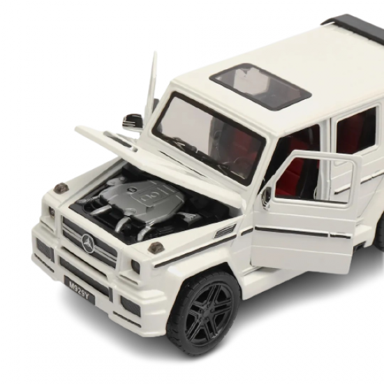 Метална кола Mercedes G-Class 1:24, Бяла