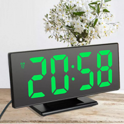 Светещ LED часовник със зелени цифри