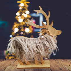 Дървен Коледен елен с козина