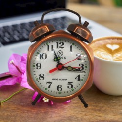 Малък механичен будилник Малък механичен будилник