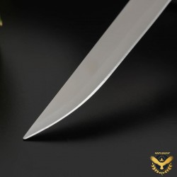 Кухненски нож с дървена дръжка