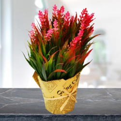 Кашпа с изкуствен букен Лавандула