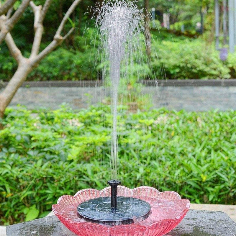 Соларен фонтан за градина
