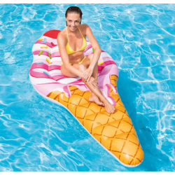 Надуваем дюшек с форма на сладолед 