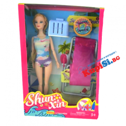 Детска кукла  по бански с  куче и шезлонг