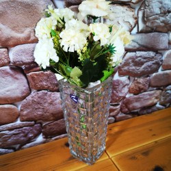 Квадратна стъклена ваза