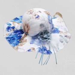 Дамска лятна шапка на цветя 