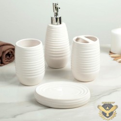 Керамичен комплект аксесоари за баня