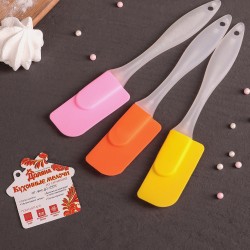 Силиконова шпатула