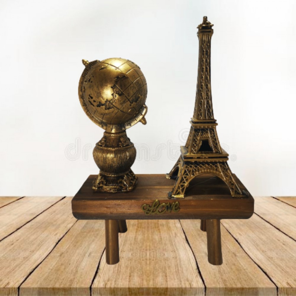 Статуетка глобус с айфеловата кула