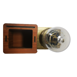 Светещ моливник с поставка за снимка